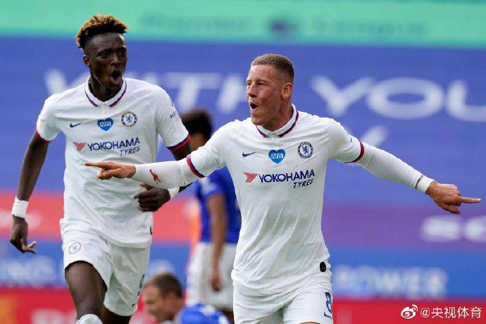  Chelsea铁卫头槌制胜零封 Leeds结束三连平  